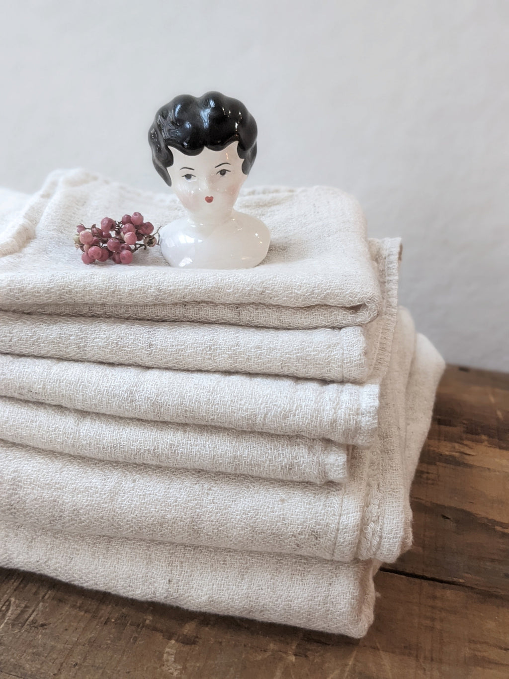 Claire Towel - Almond Powder